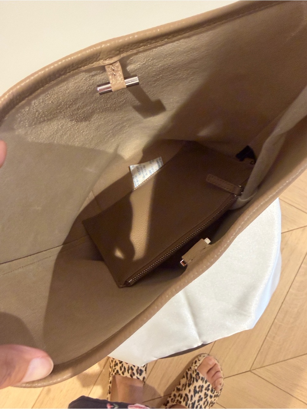 Classic Structured Women’s Tote Bag in Brown - Picture 10 of 12